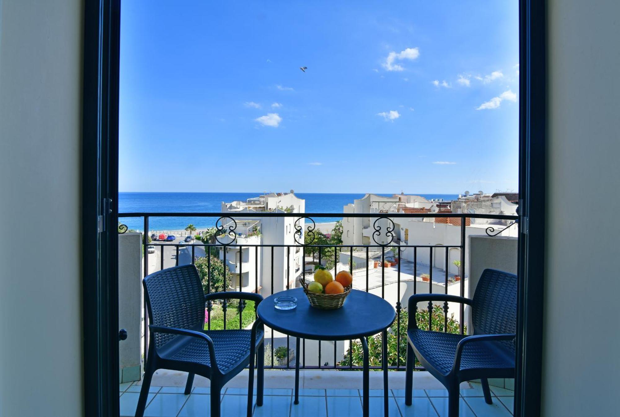 Hotel & Apartments Villa Linda Giardini Naxos Exterior photo