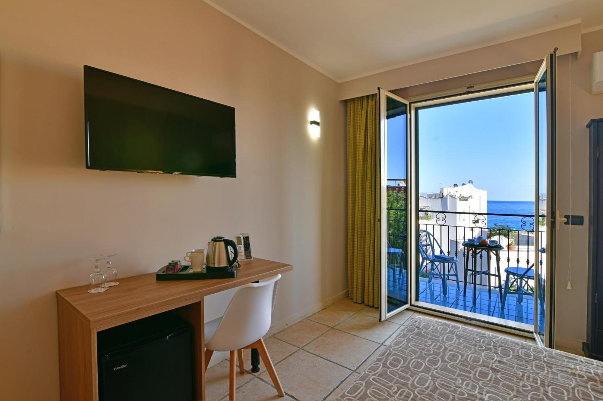 Hotel & Apartments Villa Linda Giardini Naxos Exterior photo