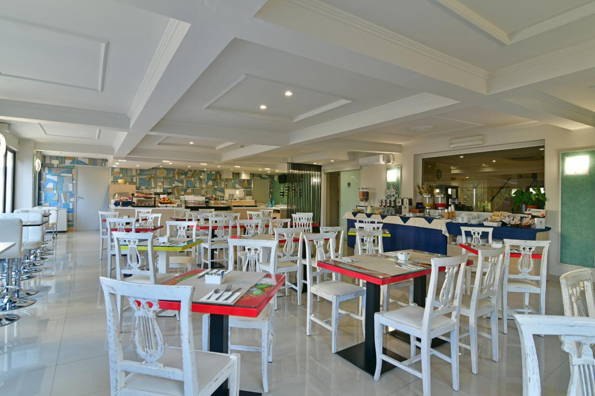 Hotel & Apartments Villa Linda Giardini Naxos Exterior photo