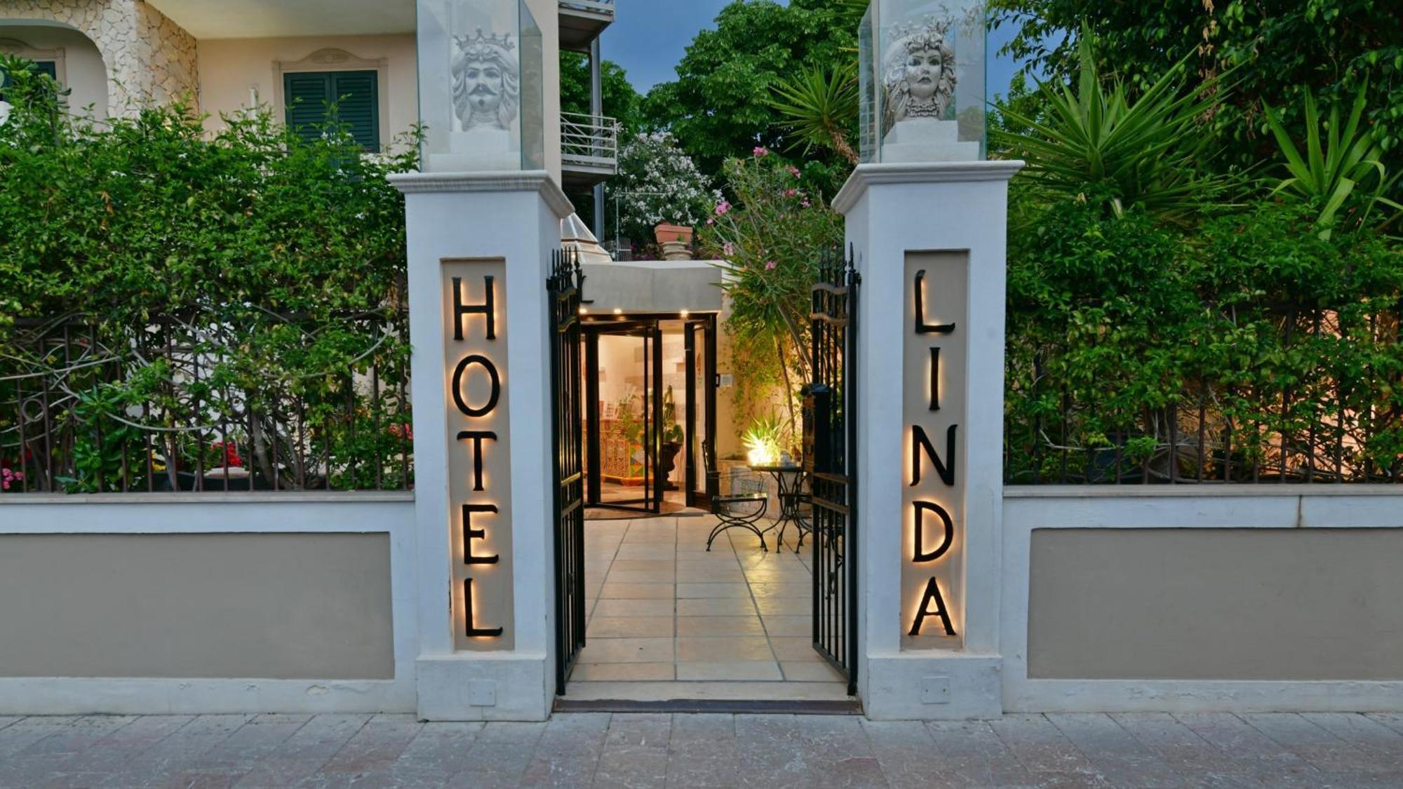 Hotel & Apartments Villa Linda Giardini Naxos Exterior photo